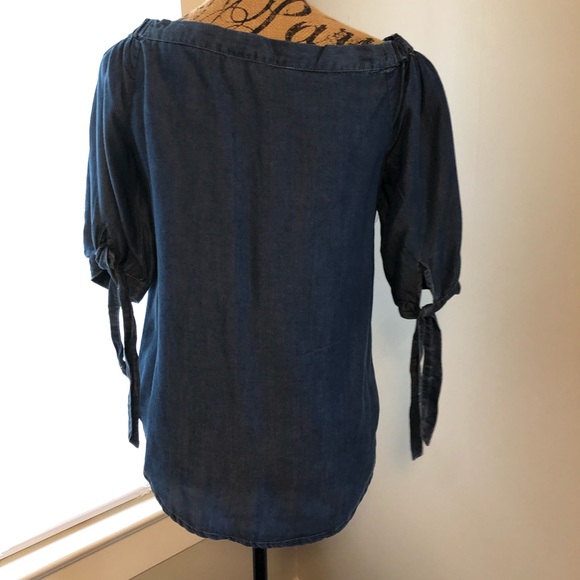 Francesca’s Top - Picture 5 of 6